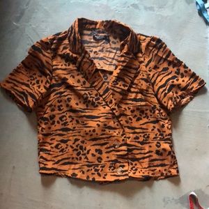 Nasty Gal Animal Print Cropped Button Up Blouse